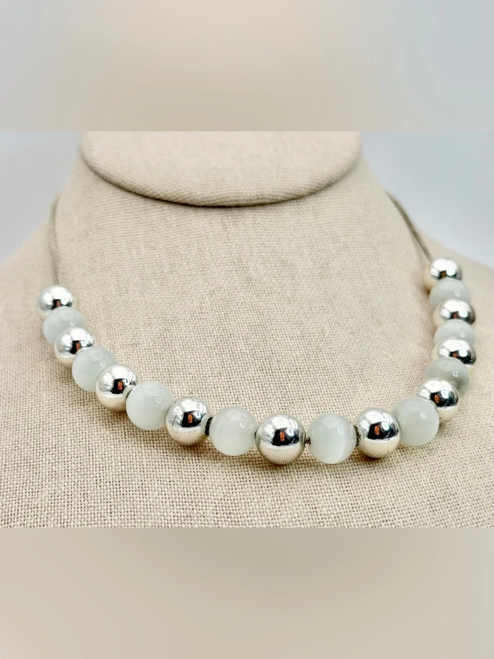 Classic White Cat Eye Necklace with Silver Beads
